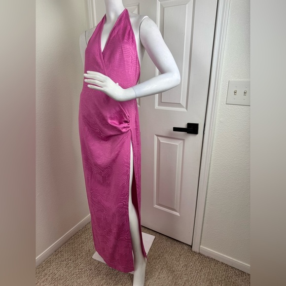 Meshki pink halter maxi dress with slit Size Small. #339 - Picture 4 of 16
